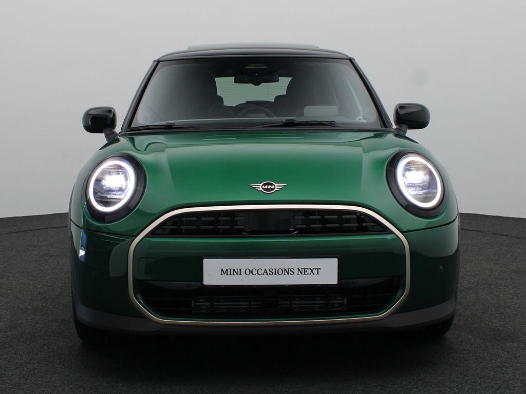MINI Cooper C Favoured + M pakket + Getint Glas + Pano, Auto's, Mini, Euro 6, 156 pk, Met garantie (alle), 4 stoelen