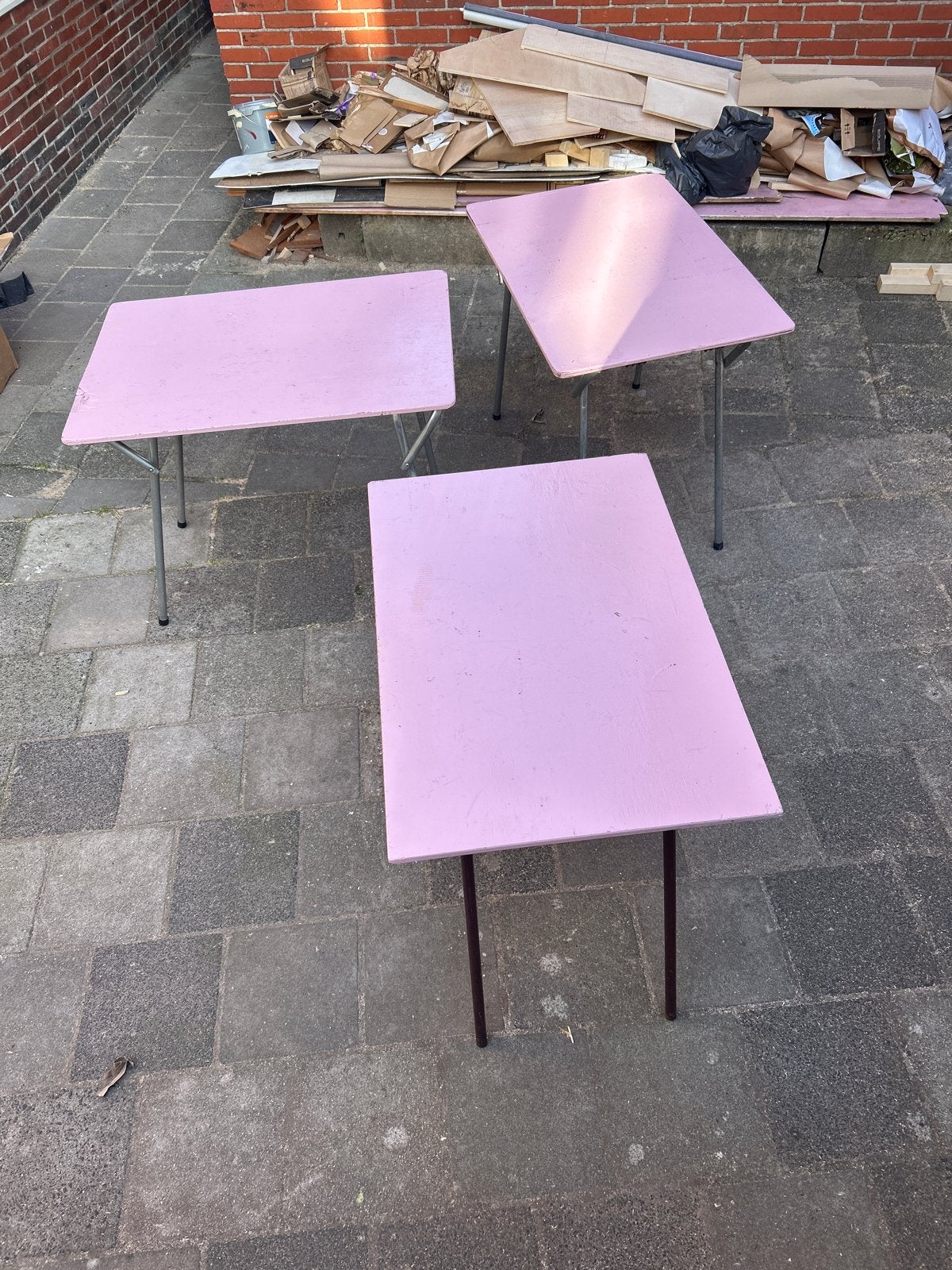 Roze tafels gratis afhalen - 90x60x72 cm, Ophalen, Gebruikt, 50 tot 100 cm, Metaal