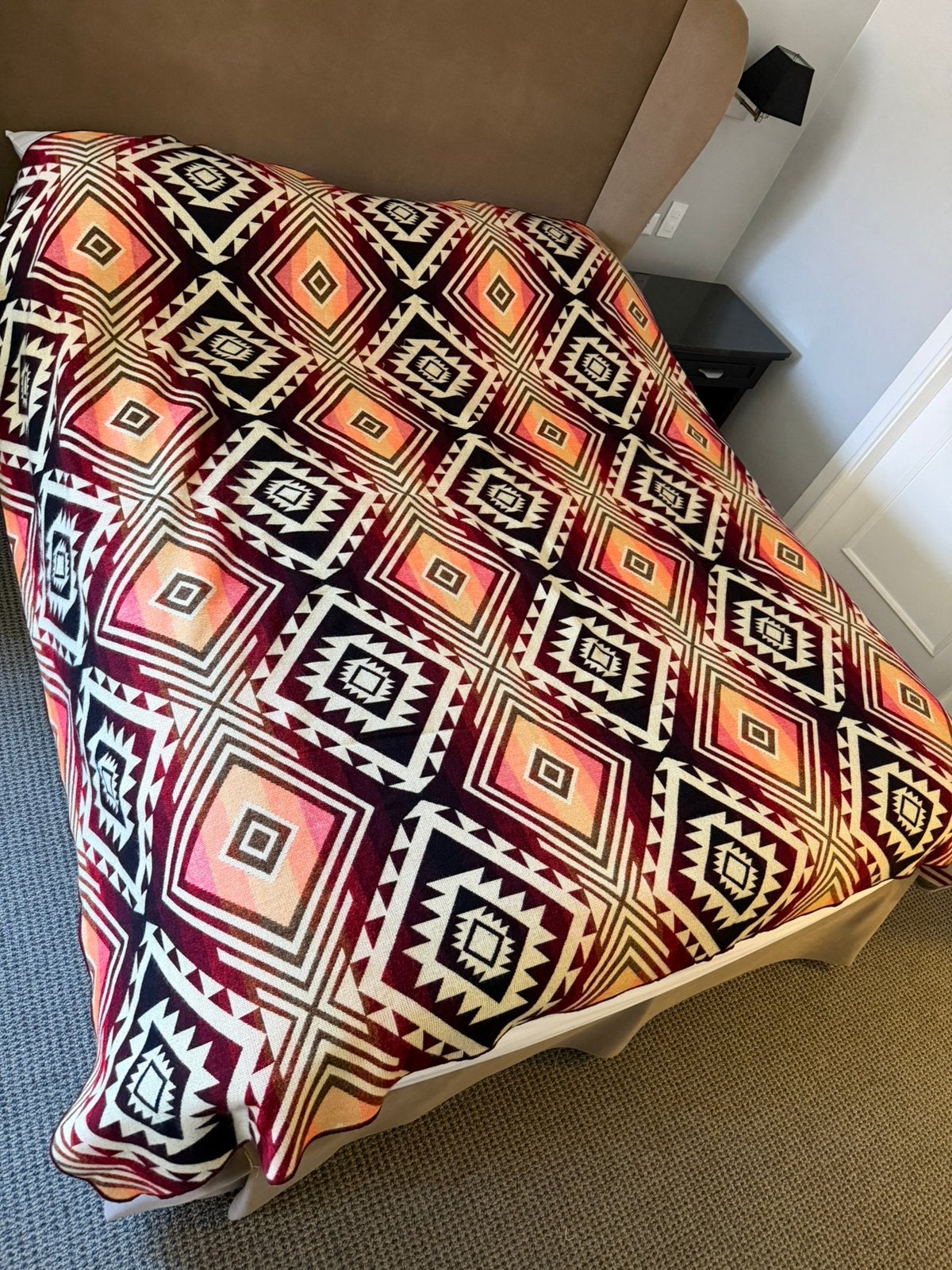 Groot nieuw Alpaca kleed (oranje - bordeauxrood)., 195 cm, Rood, Wol, Nieuw