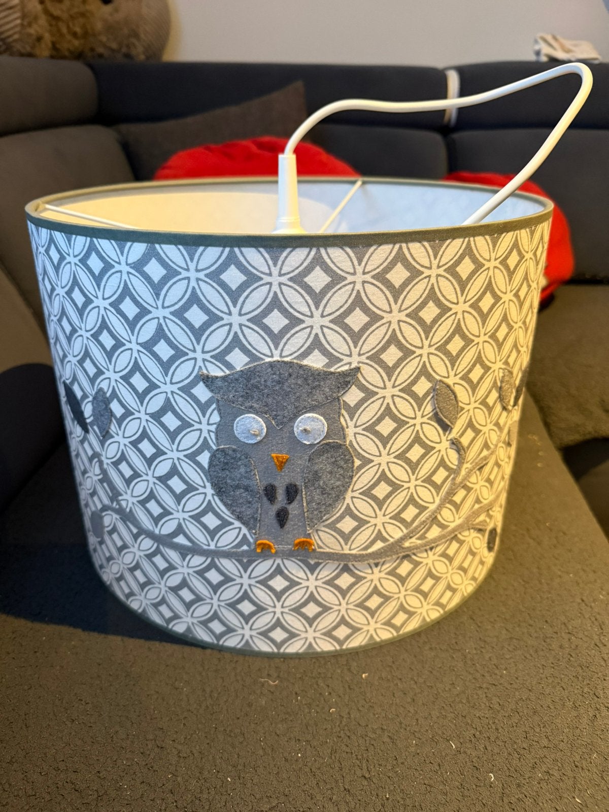 Taftan wandlamp kinderkamer uil grijs, Hanglamp, Rond, Ophalen of Verzenden, Zo goed als nieuw