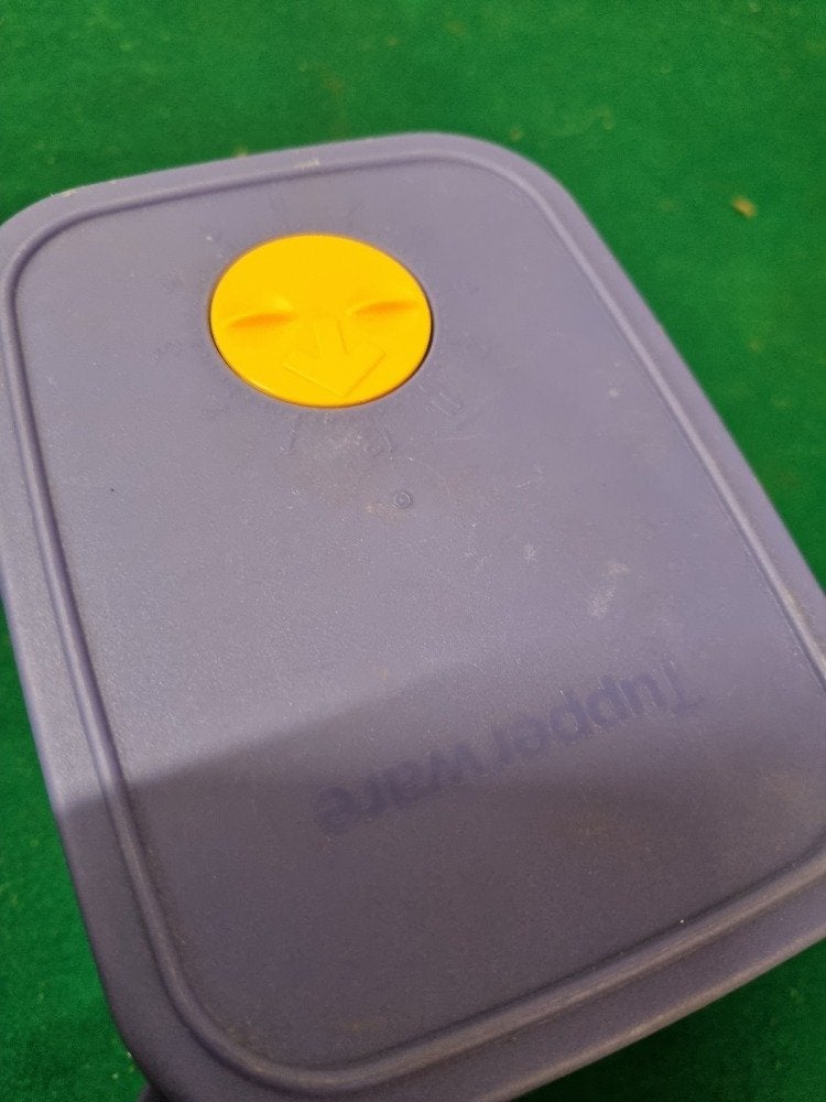 tupperware bewaarbak met vensters  1 liter, Ophalen of Verzenden, 'T Olde Gre-j, Info@toldegrej.nl, Endepoelstraat 20f Didam