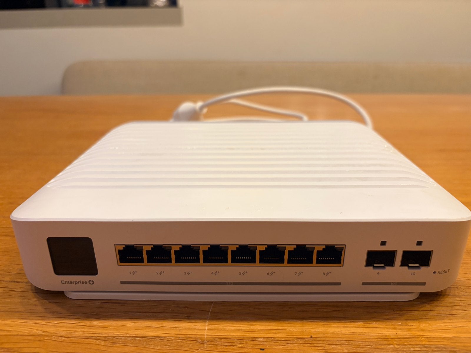 Ubiquiti UniFi Switch Enterprise 8 PoE, Computers en Software, Ophalen of Verzenden, Zo goed als nieuw