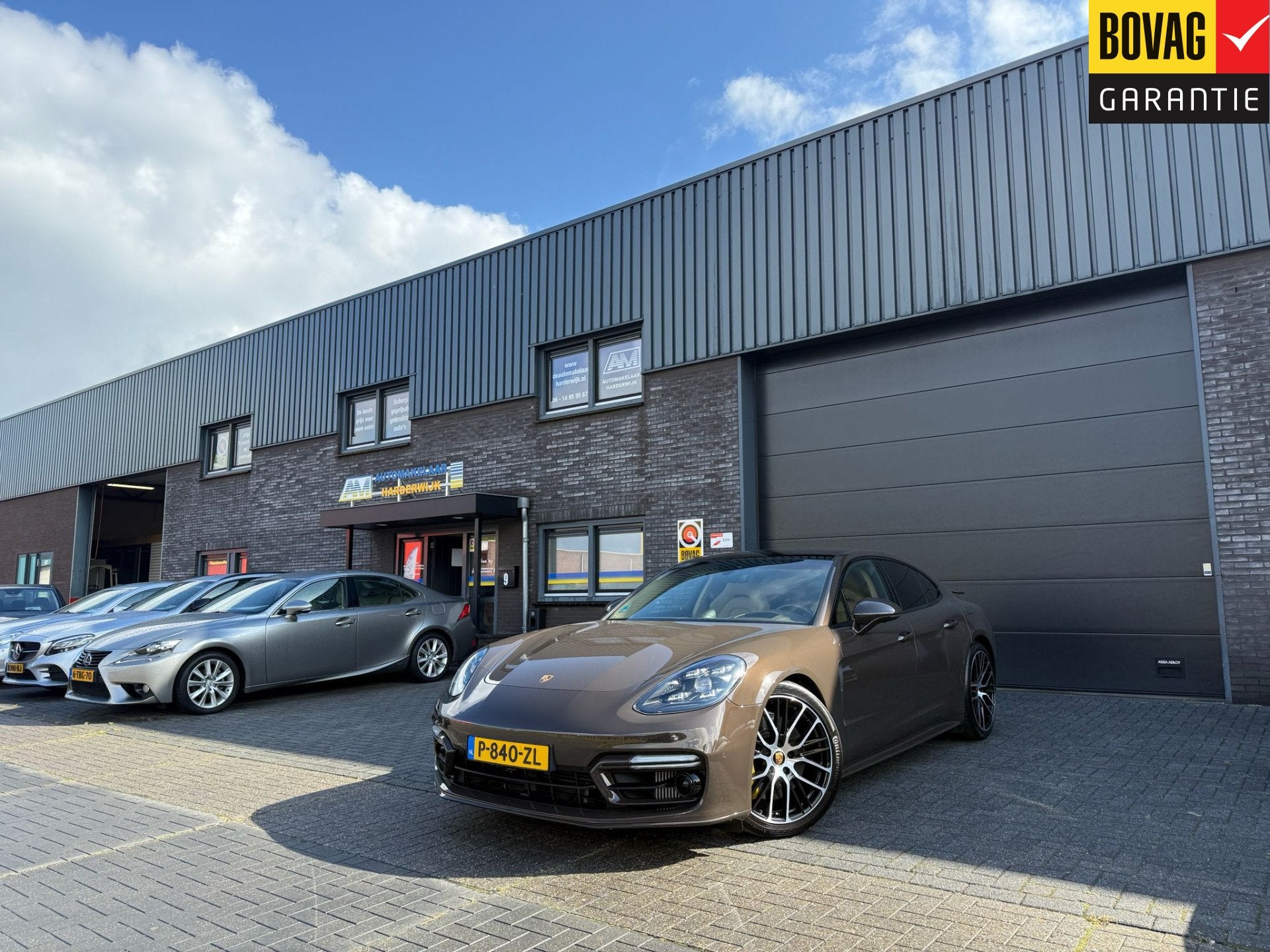 Porsche Panamera 2.9 4 E-Hybrid Platinum Edition | 2E EIGENA, Auto's, Porsche, Automaat, 136 pk, Gebruikt, Bruin