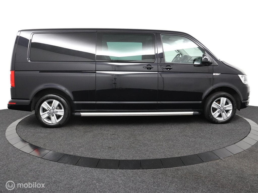 Volkswagen Transporter 2.0 TDI L2H1 DC 4Motion Highline BTW, 15 km/l, Euro 6, 150 pk, 2500 kg