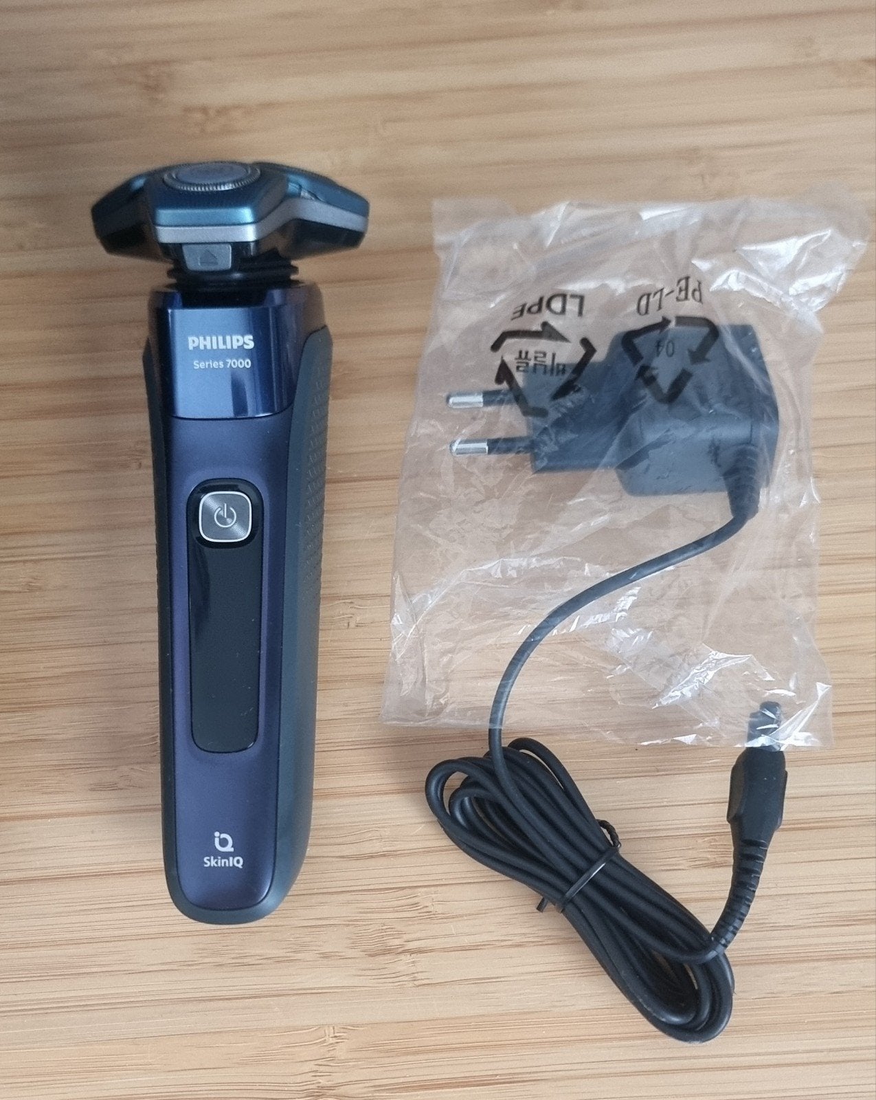 Philips S7000 Scheerapparaat - Nieuw, Ophalen of Verzenden, Nieuw, Scheren en Epileren