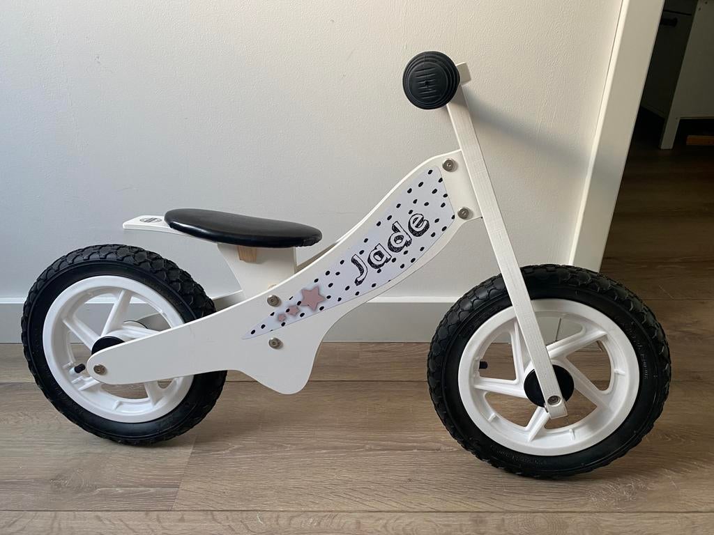 Loopfiets (voor 2 jaar) wit, Kinderen en Baby's, Speelgoed | Buiten | Voertuigen en Loopfietsen, Zo goed als nieuw, Loopfiets