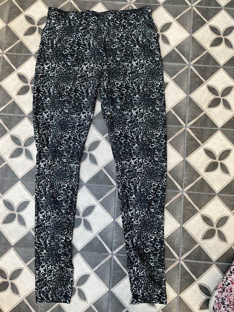 Urban classic legging   zwart/wit   maat M, Legging, Zwart, Nieuw, Ophalen of Verzenden