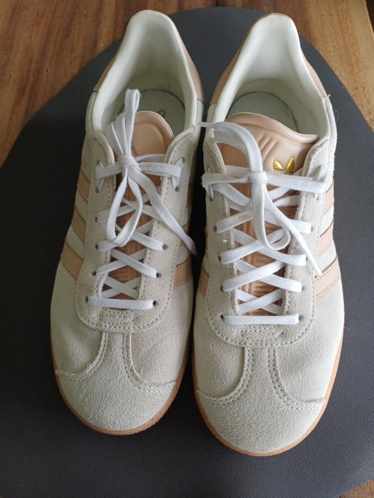 Adidas Gazelle sneakers maat 38, Adidas, Beige, Ophalen of Verzenden, Sneakers of Gympen