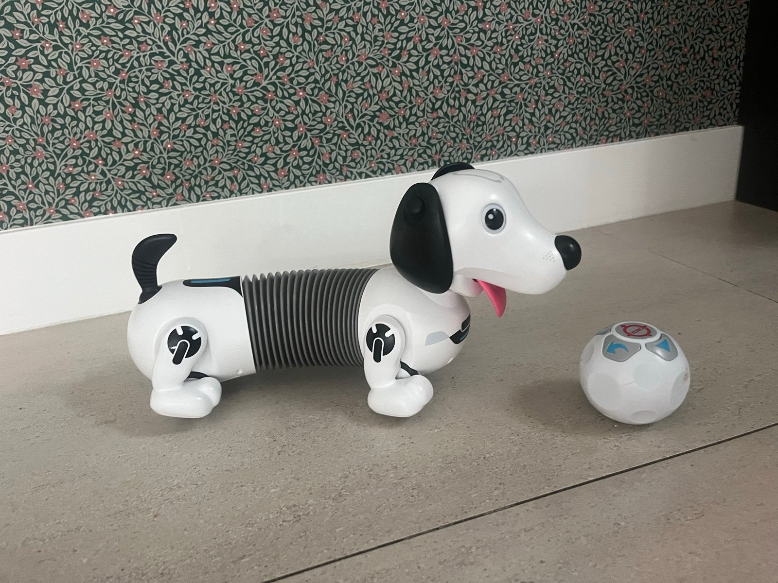 Leuke robothond met geluid en batterijen, Kinderen en Baby's, Speelgoed | Overig, Ophalen of Verzenden, Gebruikt, Jongen of Meisje
