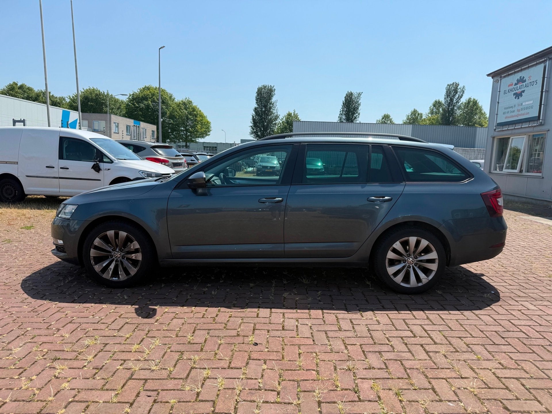 Skoda Octavia Combi 1.6 TDI Greentech Ambition Export, Auto's, Skoda, Stof, Gebruikt, 4 cilinders, Te koop