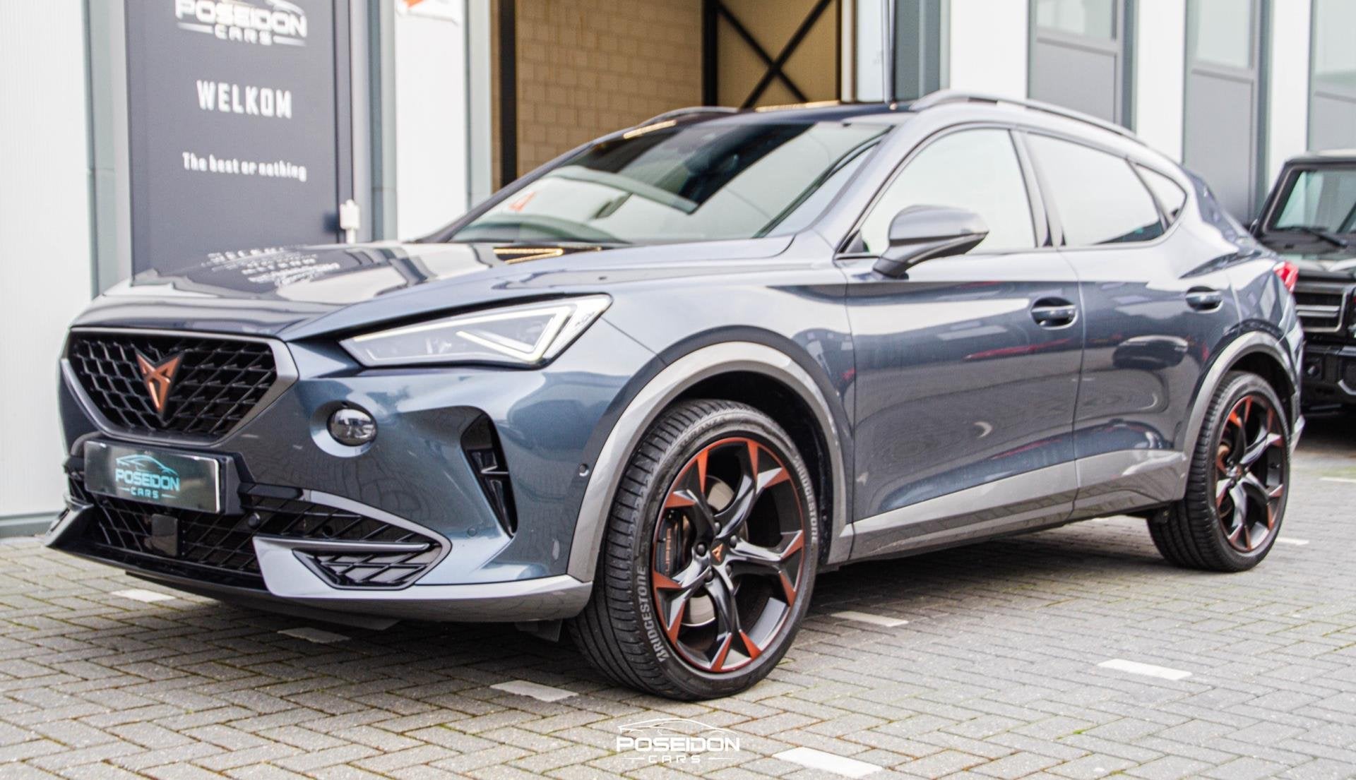 Cupra FORMENTOR 2.0 TSI 4DRIVE PANO | MEMORY | A.CAMERA | AC, Auto's, Automaat, Dealer onderhouden, 4 cilinders, Leder en Stof