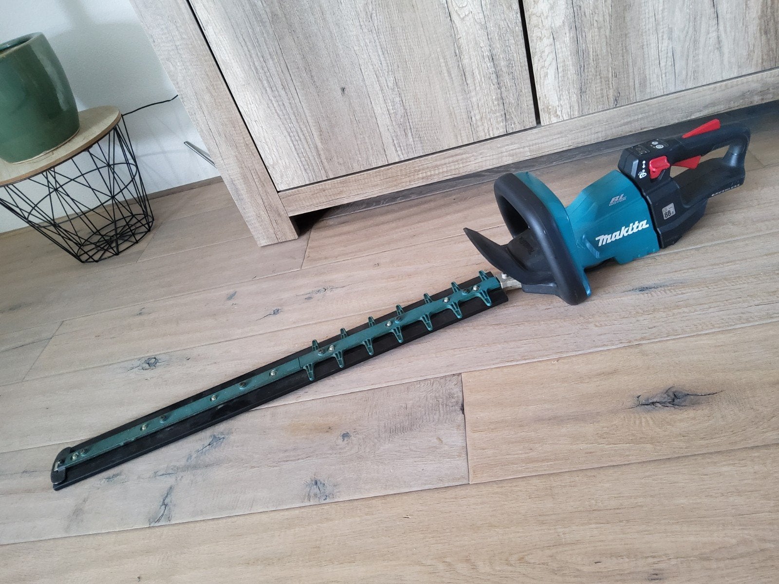 Makita DUH752 professionele heggeschaar 75cm 18v