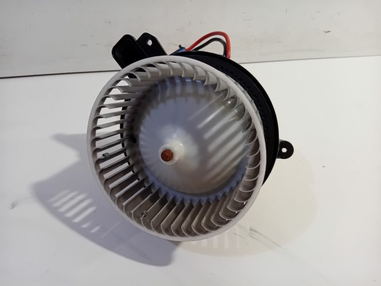 Kachel ventilator motor Seat Arona, Onderdelen@venauto.nl, Van der Ven Autorecycling B.V., Gebruikt, Ettenseweg 76, 4706 PB Roosendaal, The Netherlands