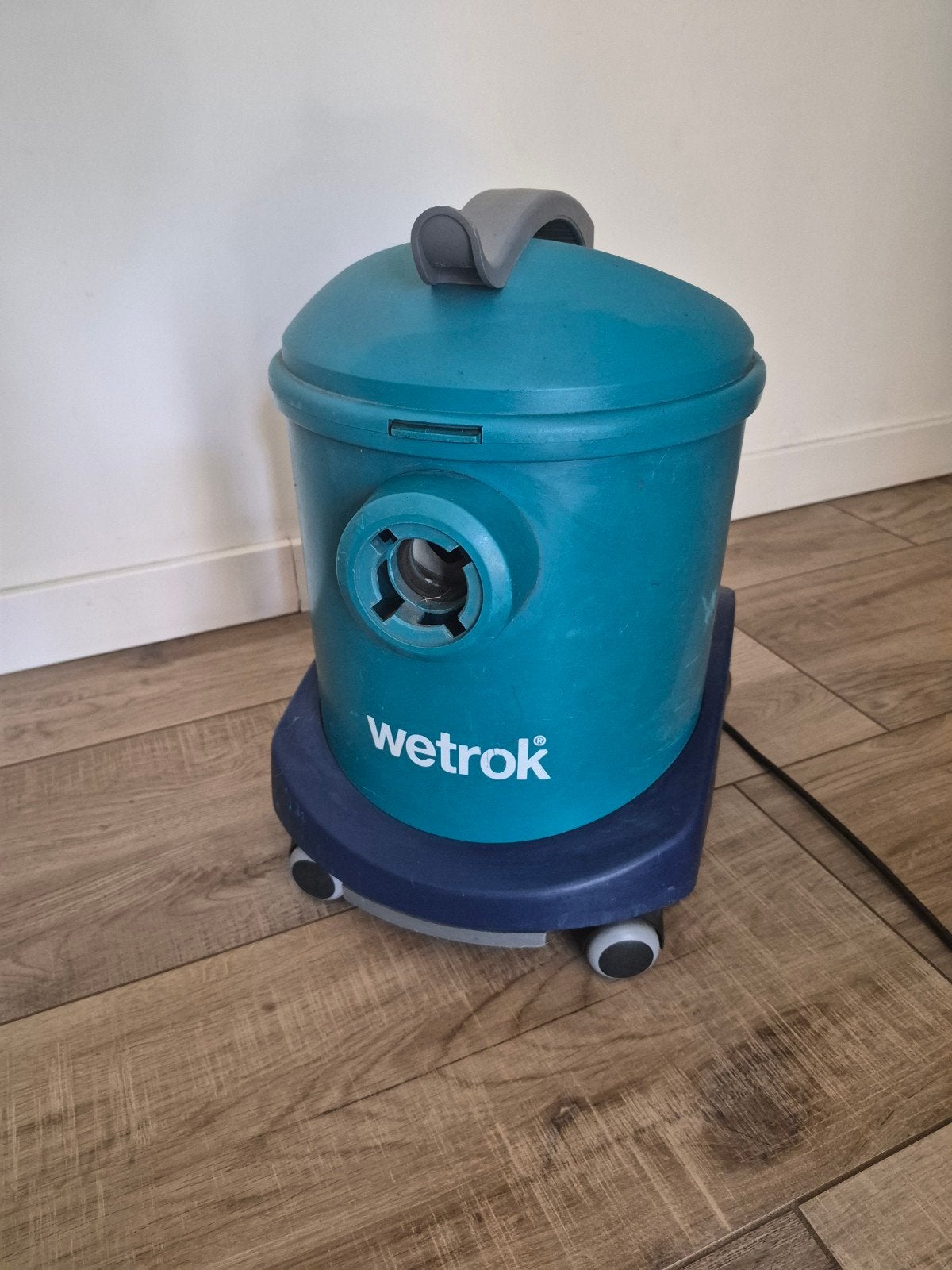Wetrok Monovac 6 stofzuiger - Krachtig en betrouwbaar, Witgoed en Apparatuur, Overige merken, Gebruikt, Industriële stofzuiger