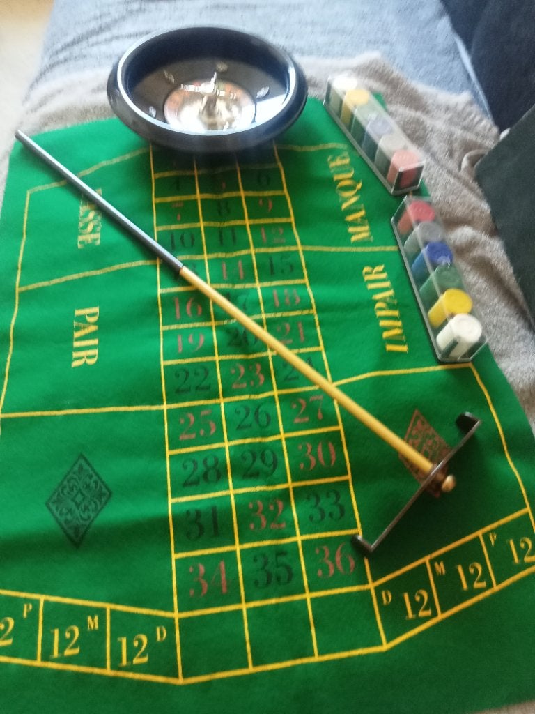 Roulette spel vintage, Hobby en Vrije tijd, Gezelschapsspellen | Bordspellen, Vijf spelers of meer, Ophalen of Verzenden, Zo goed als nieuw