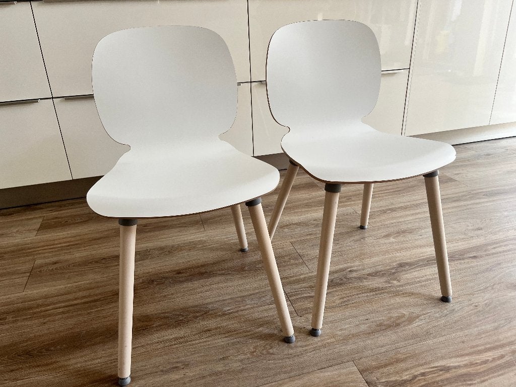 Hele mooie witte birch plywood IKEA SVENBERTIL stoeltjes, Huis en Inrichting, Stoelen, Ophalen, Twee, Wit, Modern wit hout