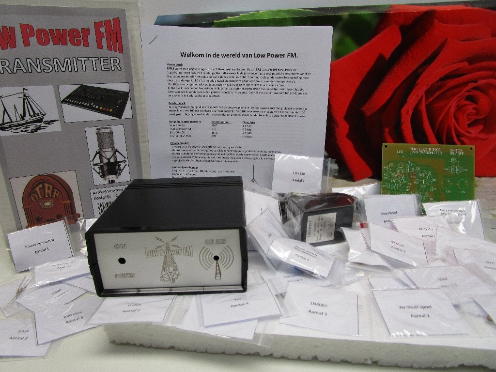 FM zender bouwpakket, Low Power FM., Telecommunicatie, Zenders en Ontvangers, Ophalen of Verzenden, Nieuw, Zender