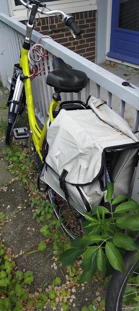 Gazelle fiets met fietstassen - Gebruikt, Ophalen, Zo goed als nieuw