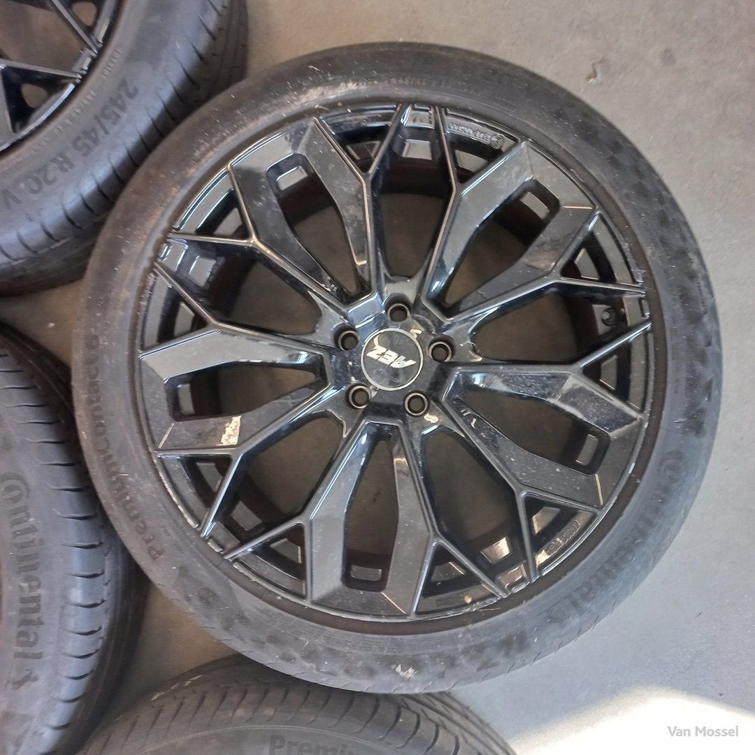 Porsche Cayenne Continental Premium Contact 6 245/45/R20 99V, -, -, Banden en Velgen, Ophalen of Verzenden