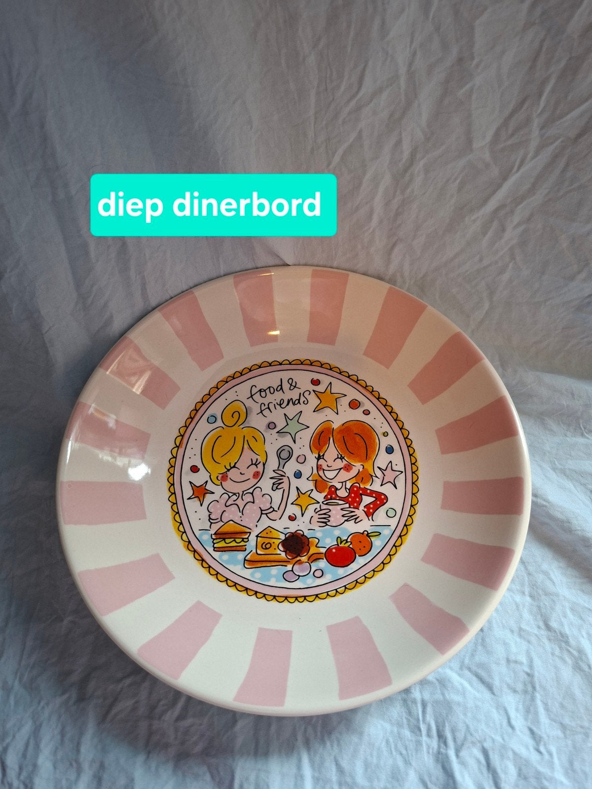 blond Amsterdam diep dinerbord, Ophalen of Verzenden, Zo goed als nieuw, Aardewerk, Bord(en)