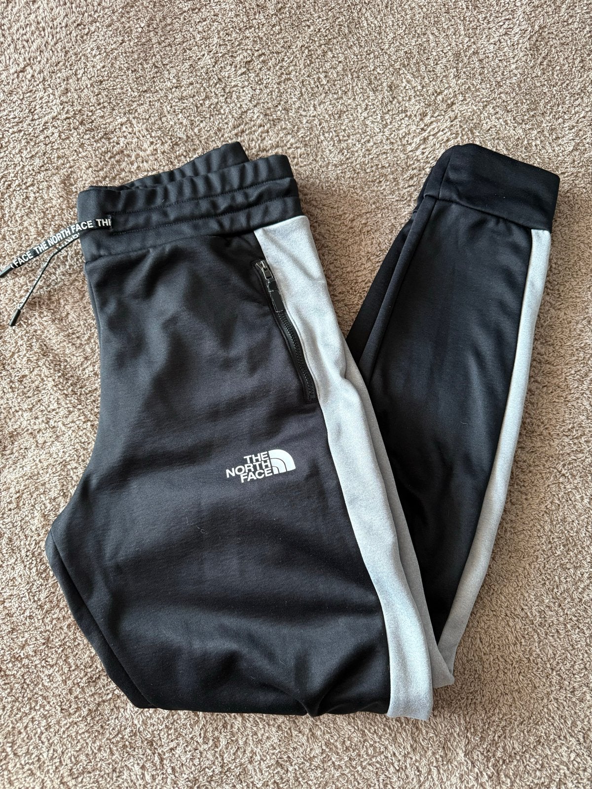 The North Face Jogger - Zwart/Grijs, Verzenden, Zwart, Maat 36 (S), Lang