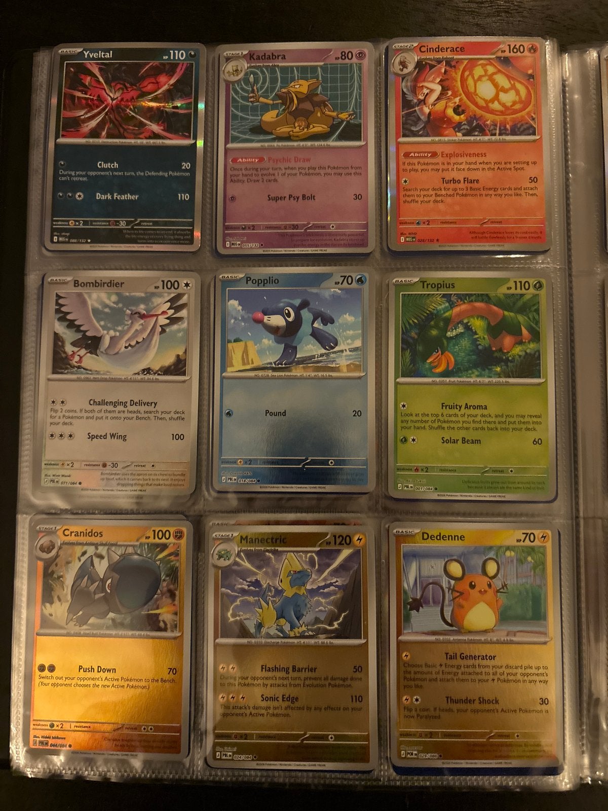 Pokémon kaarten collectie - Yveltal, Kadabra, Cinderace, etc, Ophalen of Verzenden, Gebruikt, Meerdere kaarten