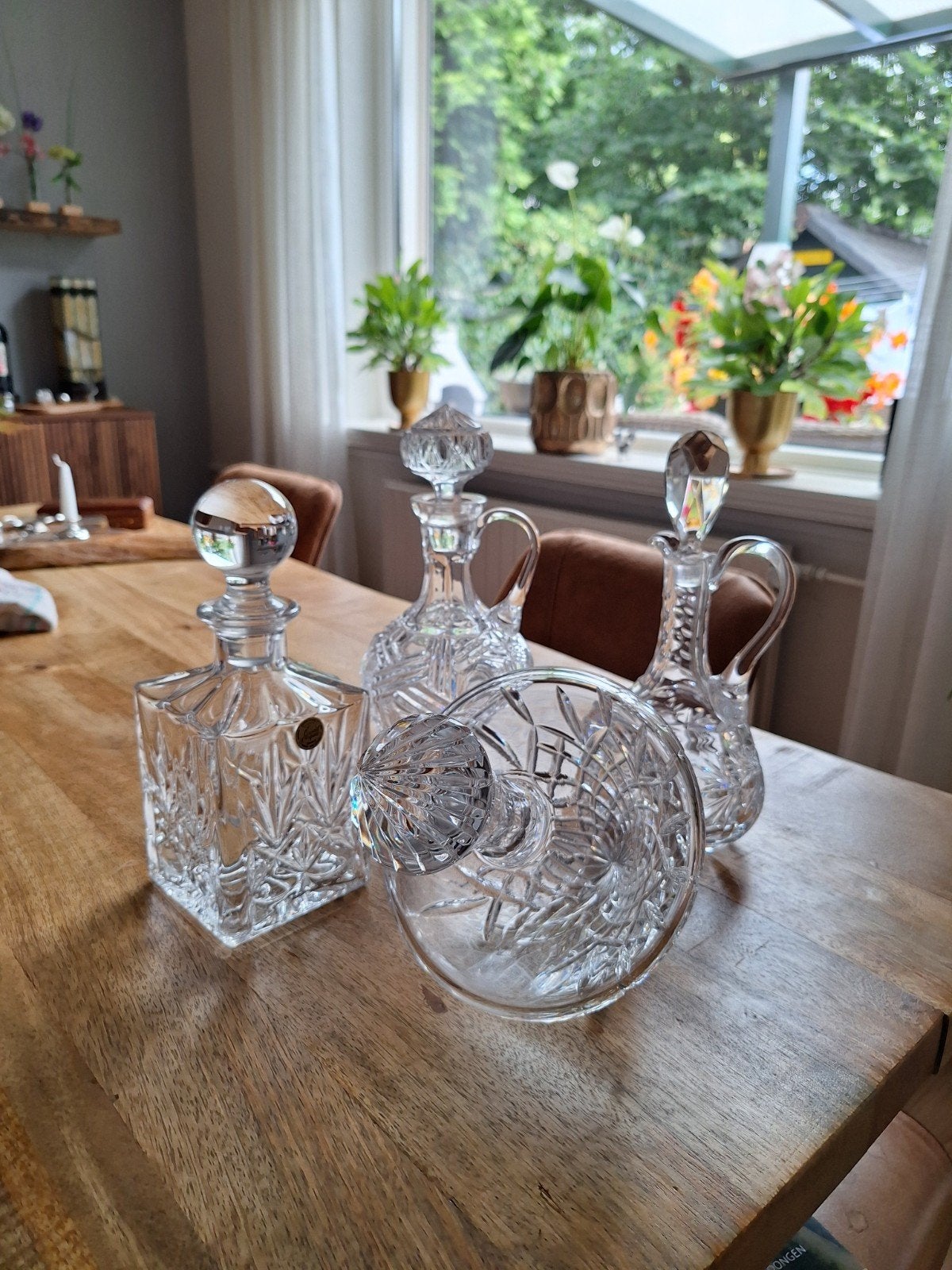 Kristallen wijn whiskey karaften, Ophalen