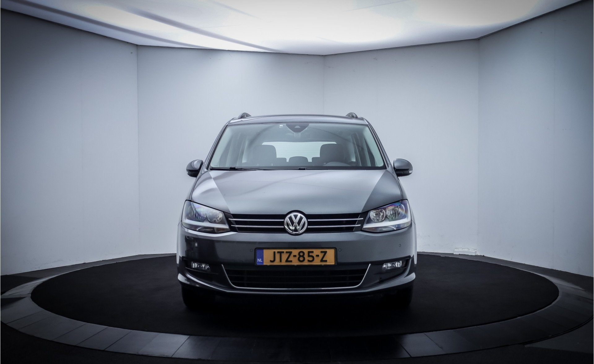 Volkswagen Sharan 1.4 TSI Dsg 7P COMFORTLINE NAVI | CARPLAY, Auto's, Dealer onderhouden, Stof, Zwart, 4 cilinders