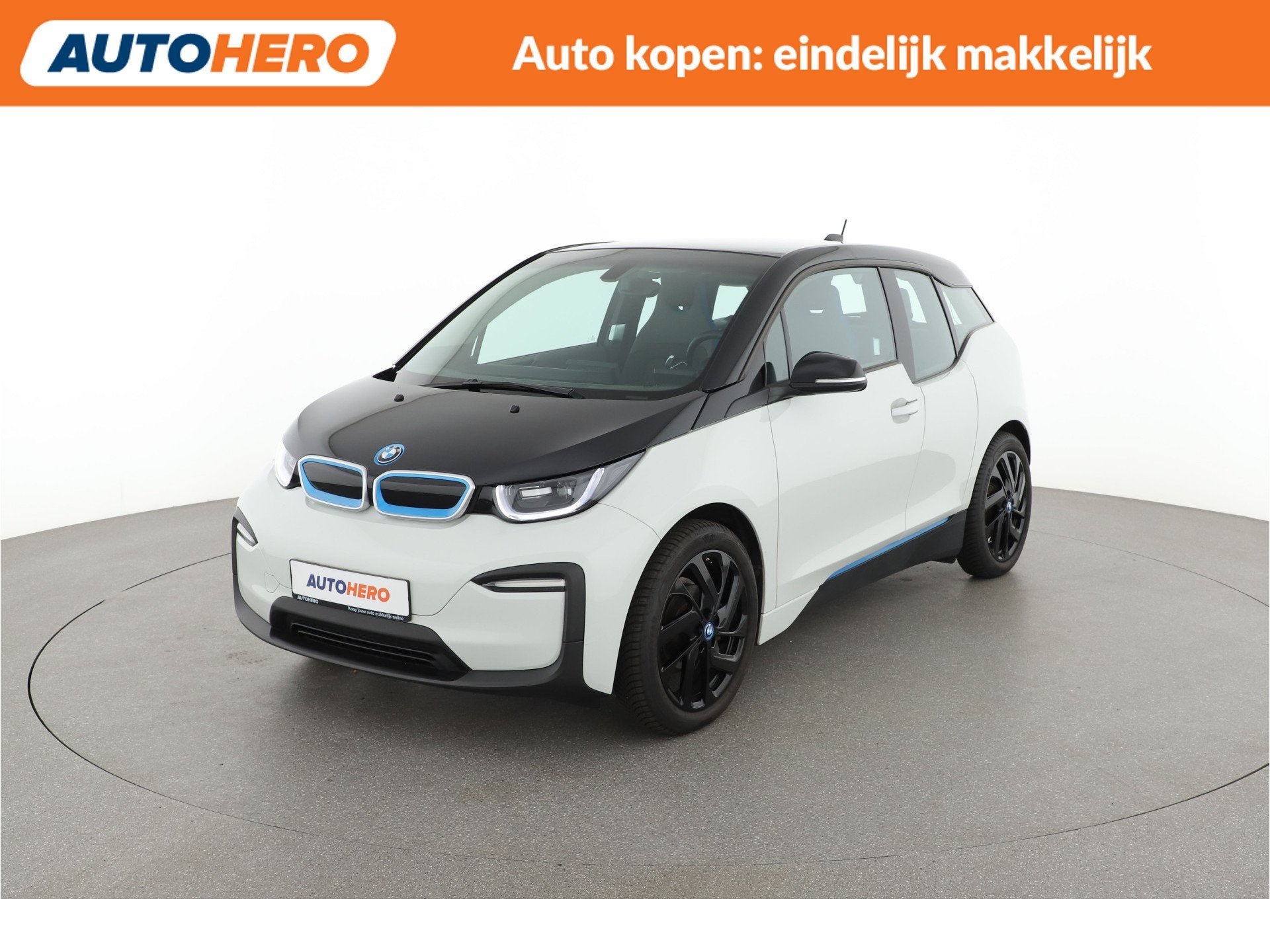 BMW i3 Basis 120Ah 42 kWh VX93245 (bj 2022, automaat), Automaat, Gebruikt, Met garantie (alle), 4 stoelen