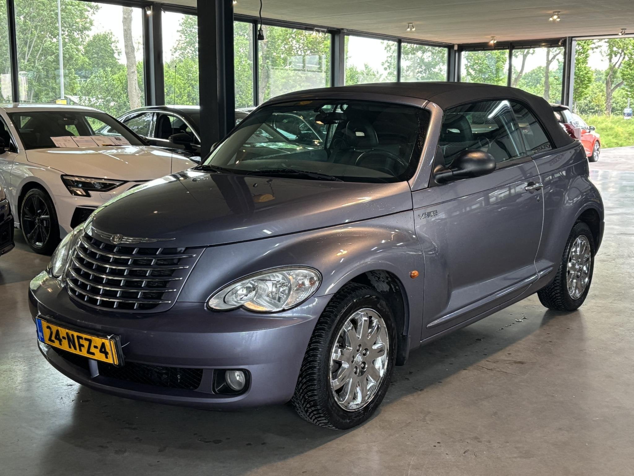 Chrysler PT Cruiser Cabrio Airco 2.4i Touring, Auto's, Chrysler, Voorwielaandrijving, 450 kg, Cabriolet, 4 stoelen