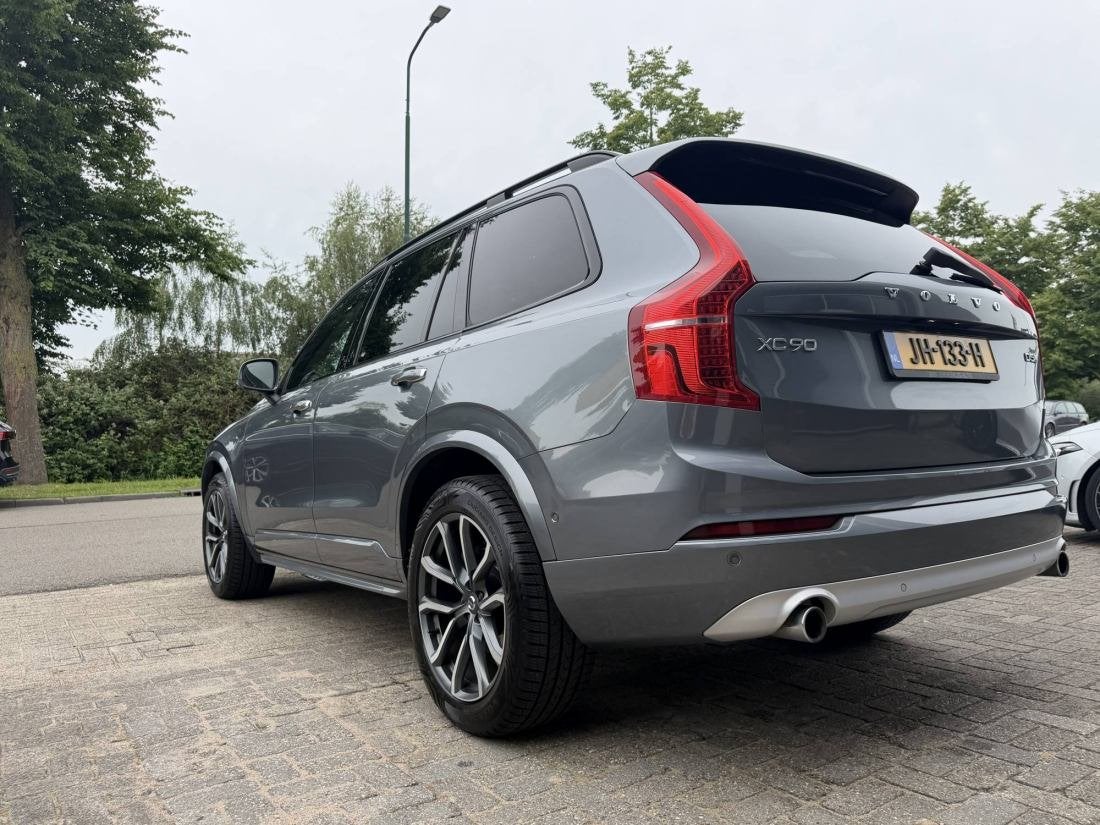 Foto 9 van Volvo XC90 - 2.0 D5 AWD Inscription