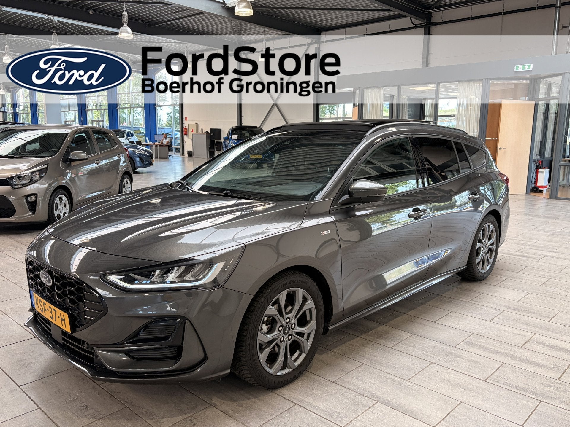 Ford FOCUS Wagon EcoBoost Hybrid 155 pk ST-Line | Pano | Win, 12 maanden, Stof, Gebruikt, Automatische klimaatregeling