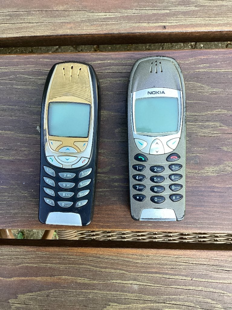 2 nokia telefoons en een tomtom, Gebruikt, Overige modellen, Geen camera, Zwart