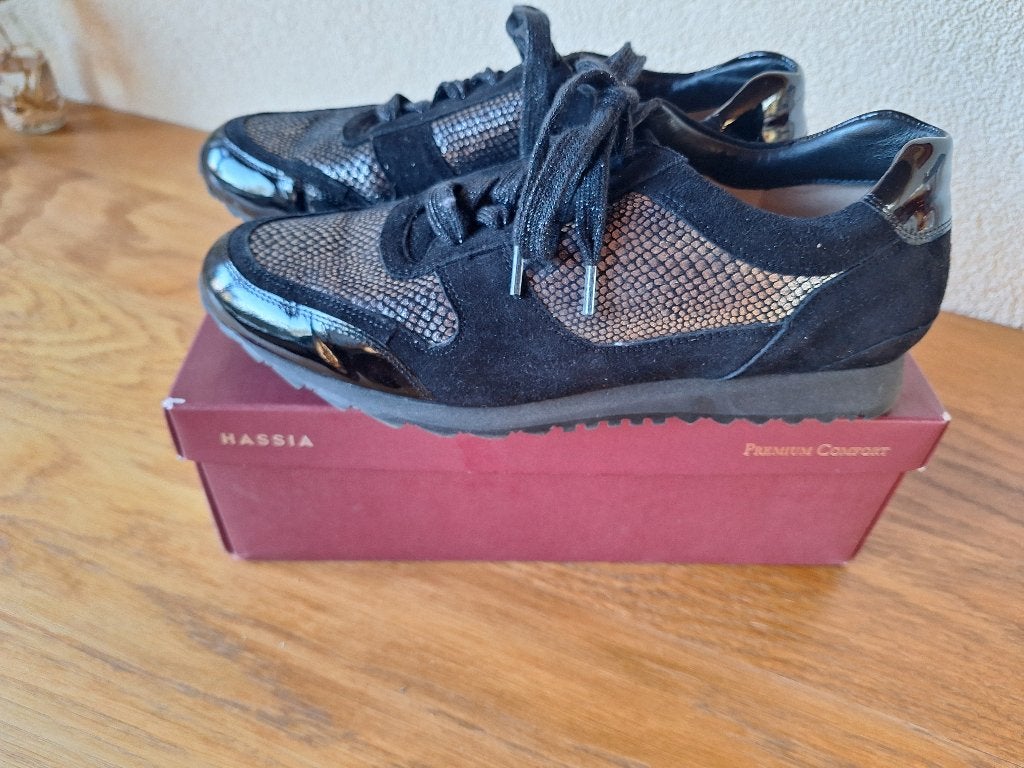 Sneakers HASSIA mt 6,5 (39,5) H leest., Hassia, Zwart, Ophalen of Verzenden, Sneakers of Gympen