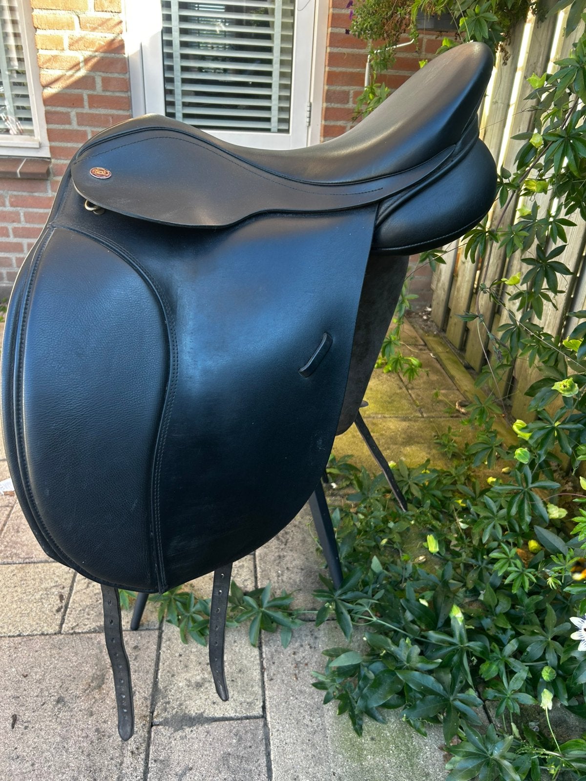 Dressuurzadel Kent en Masters, Dieren en Toebehoren, Paarden en Pony's | Zadels, Ophalen, L (17.5 inch), Dressuur, KM Worldriding