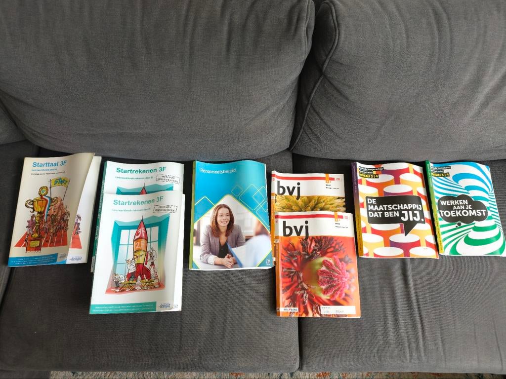 Boeken voor MBO paraveterinair, Ophalen of Verzenden, Zo goed als nieuw, Overige niveaus, Nederlands