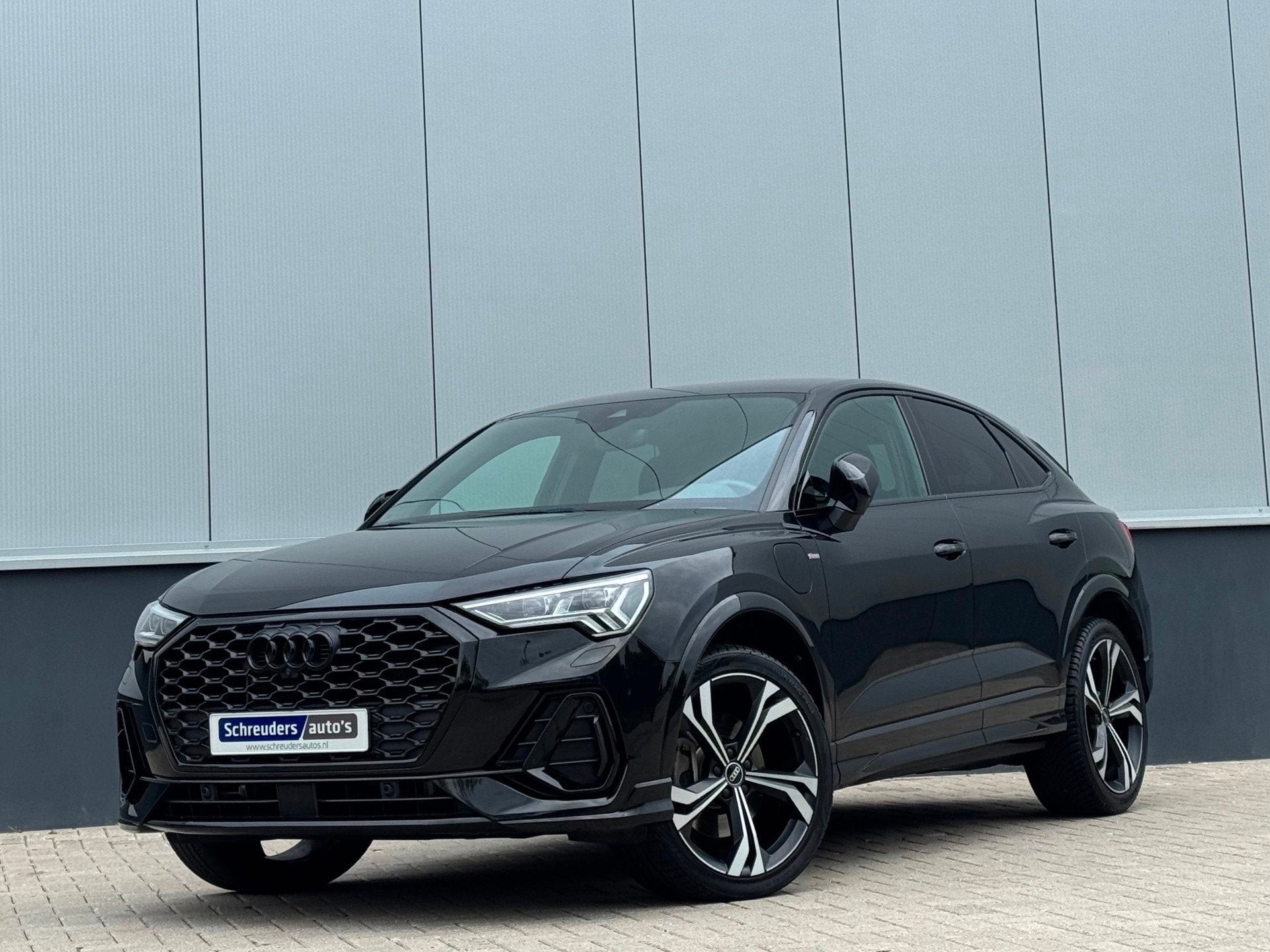 Audi Q3 Sportback 45 TFSI e Hybrid 3x S-Line Black Edition