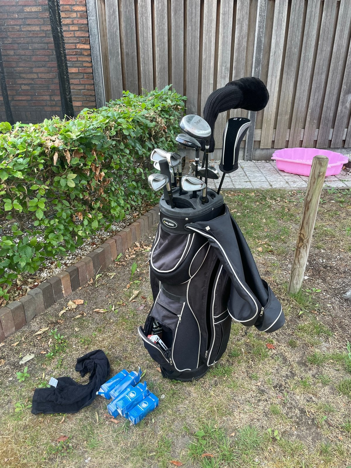 Complete Tornado Golfset Heren Rechtshandig inclusief Tas, Sport en Fitness, Golf, Ophalen of Verzenden, Zo goed als nieuw, Set