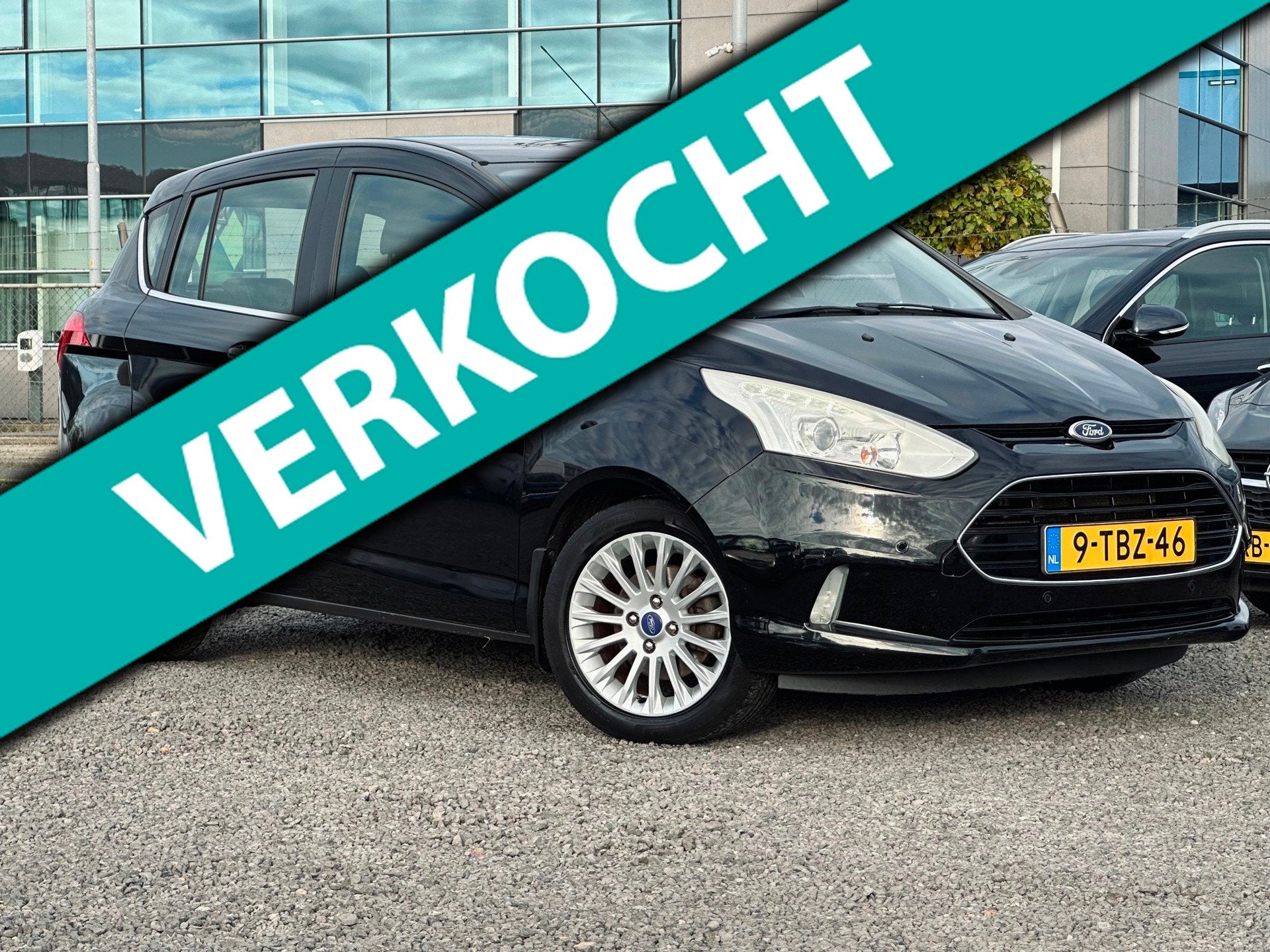 Ford B-Max 1.0 EcoBoost Titanium/DISTR.V.V/NW APK, Auto's, Voorwielaandrijving, Gebruikt, 750 kg, Verwarmde buitenspiegels