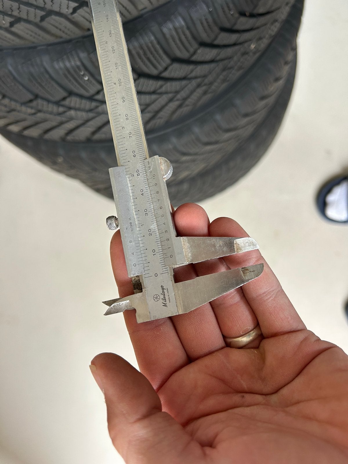 Continental Winterbanden met stalen velgen 205/55 R16 H, Ophalen of Verzenden, Gebruikt