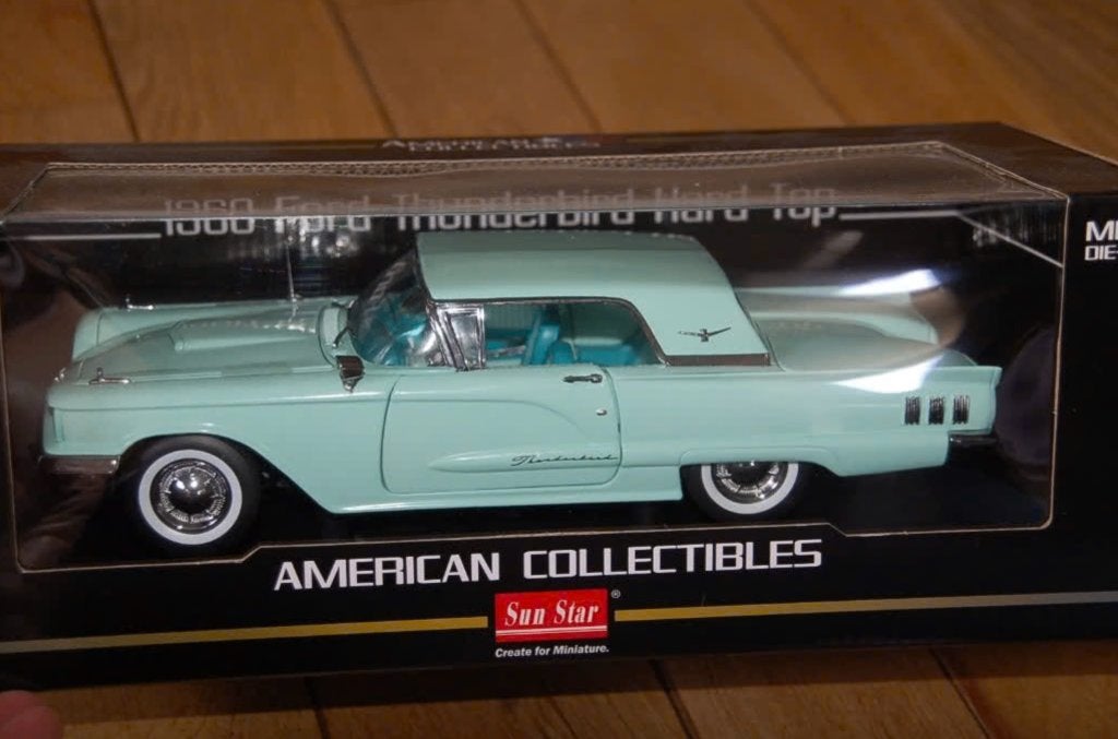 1:18 FORD THUNDERBIRD 1960 HARDTOP COUPE Sun star in box WRH, Verzenden, Zo goed als nieuw, Auto, Sun Star
