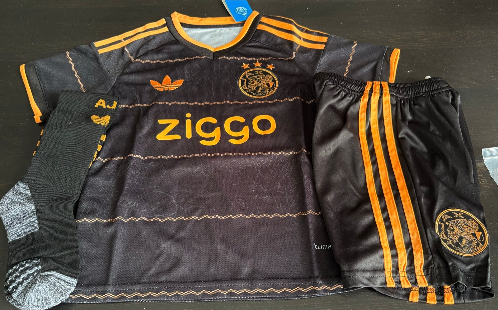 Ajax 3e Uit compleet kinder tenue, Maat XS of kleiner, Ophalen of Verzenden, Nieuw, Set