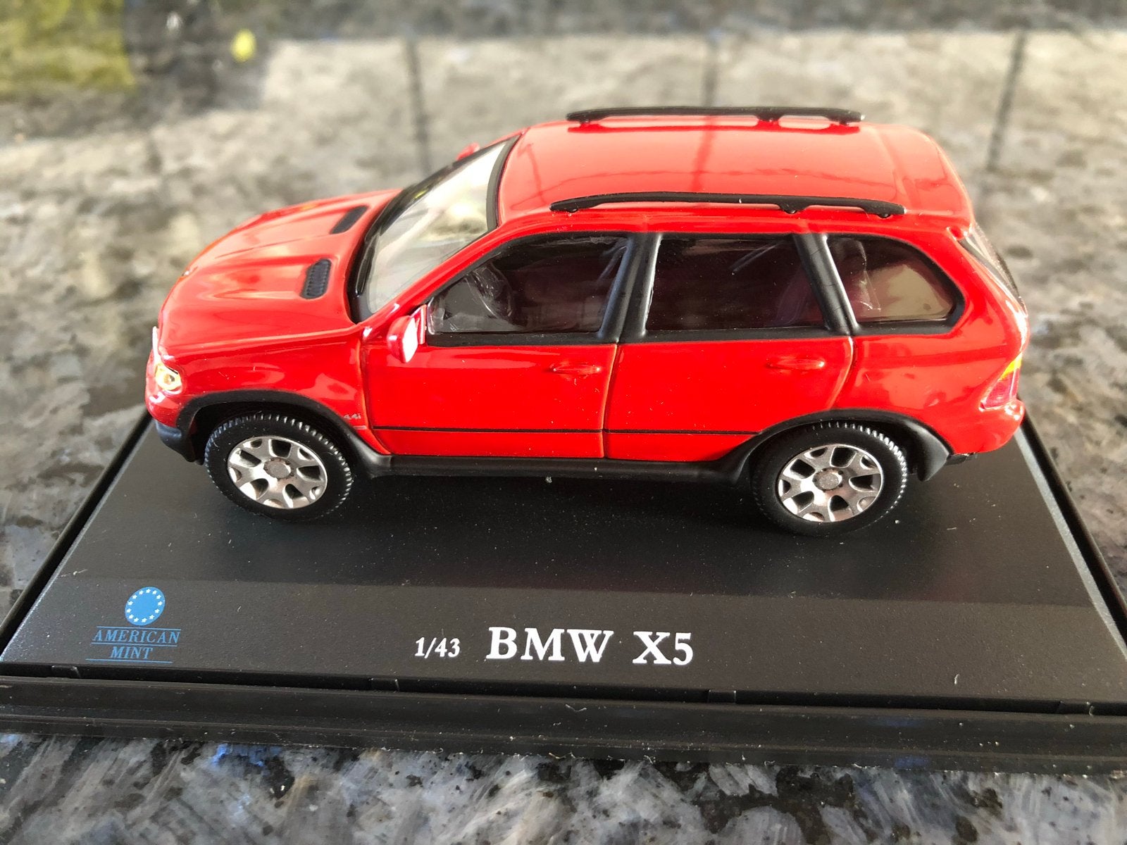 American Mint BMW X5 1/43 Schaalmodel Rood, Ophalen of Verzenden, Nieuw, Auto, Overige merken