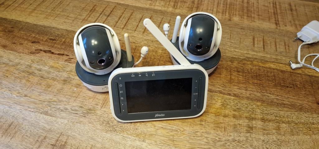 Alecto babyfoon DVM 200 met 2 camera's, Kinderen en Baby's, Babyfoons, Ophalen of Verzenden, 250 meter of meer, Camera