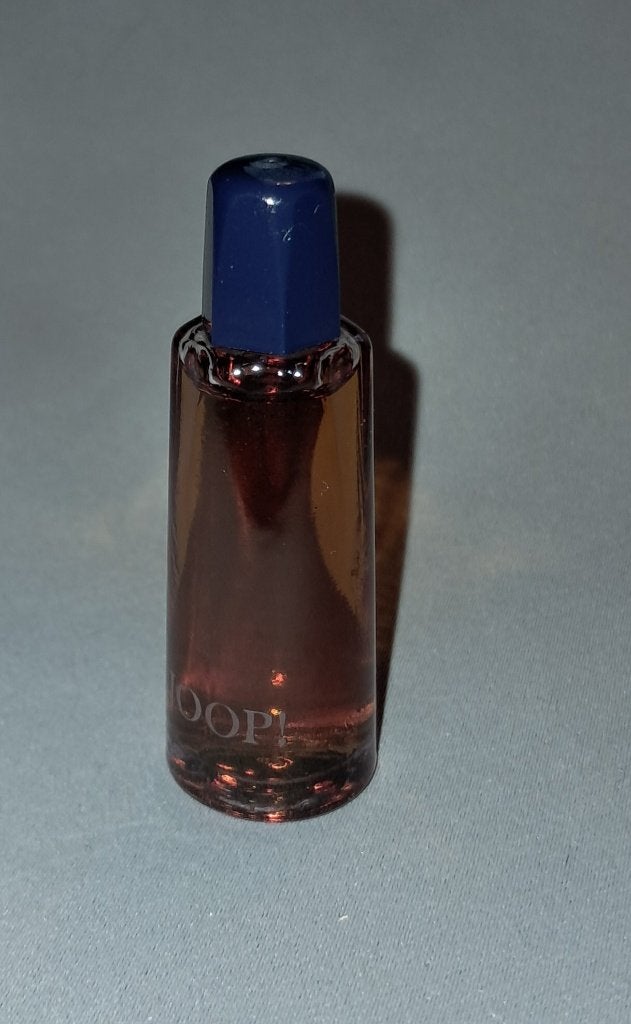 Volle parfum mini -  Joop nuit de ete, Verzamelen, Parfumverzamelingen, Ophalen of Verzenden, Zo goed als nieuw, Miniatuur, Gevuld