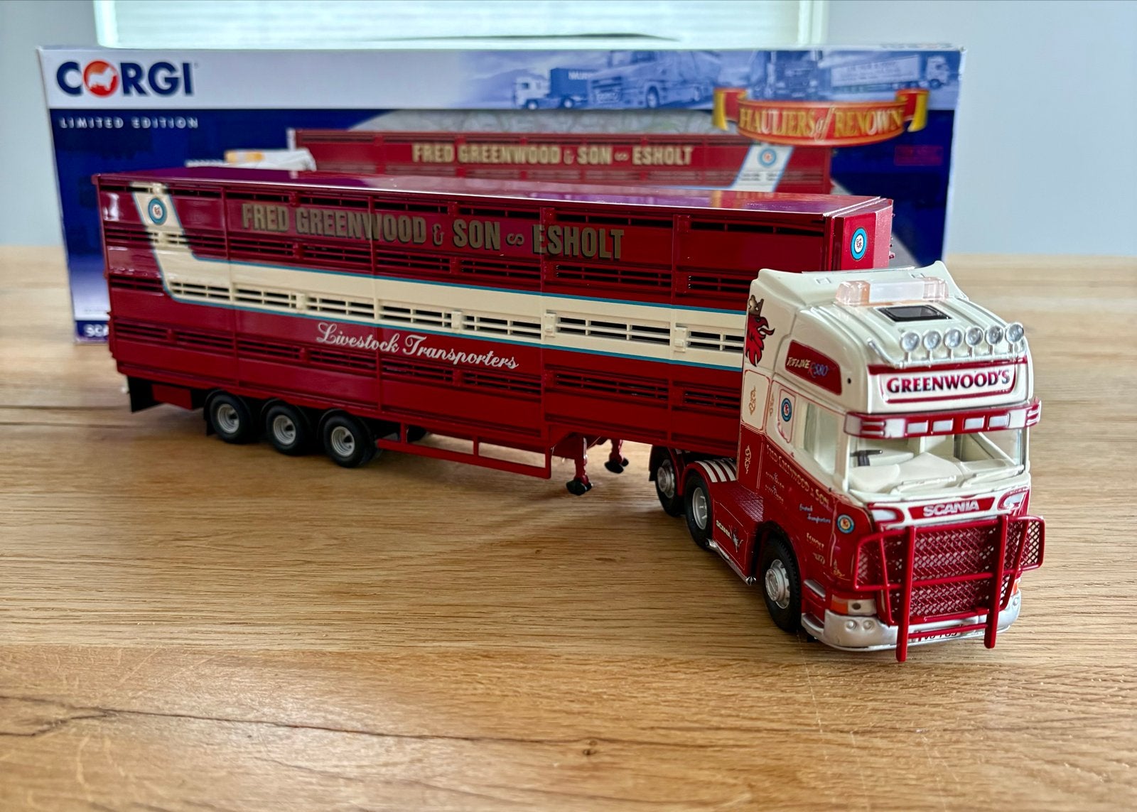 Corgi Scania R-Series 'Fred Greenwood & Son’ Veetransport, Ophalen of Verzenden, Nieuw, Bus of Vrachtwagen, Corgi