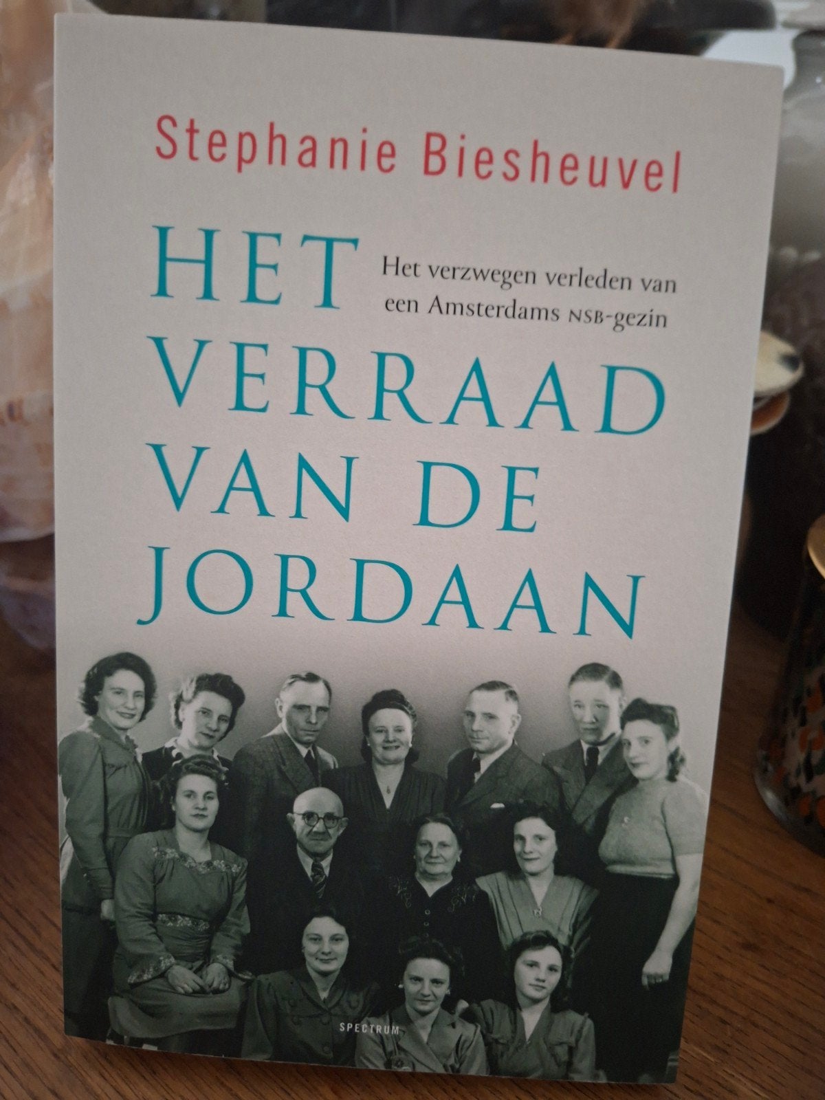 Stephanie Biesheuvel - Het verraad van de Jordaan, Verzenden, Zo goed als nieuw, Stephanie Biesheuvel