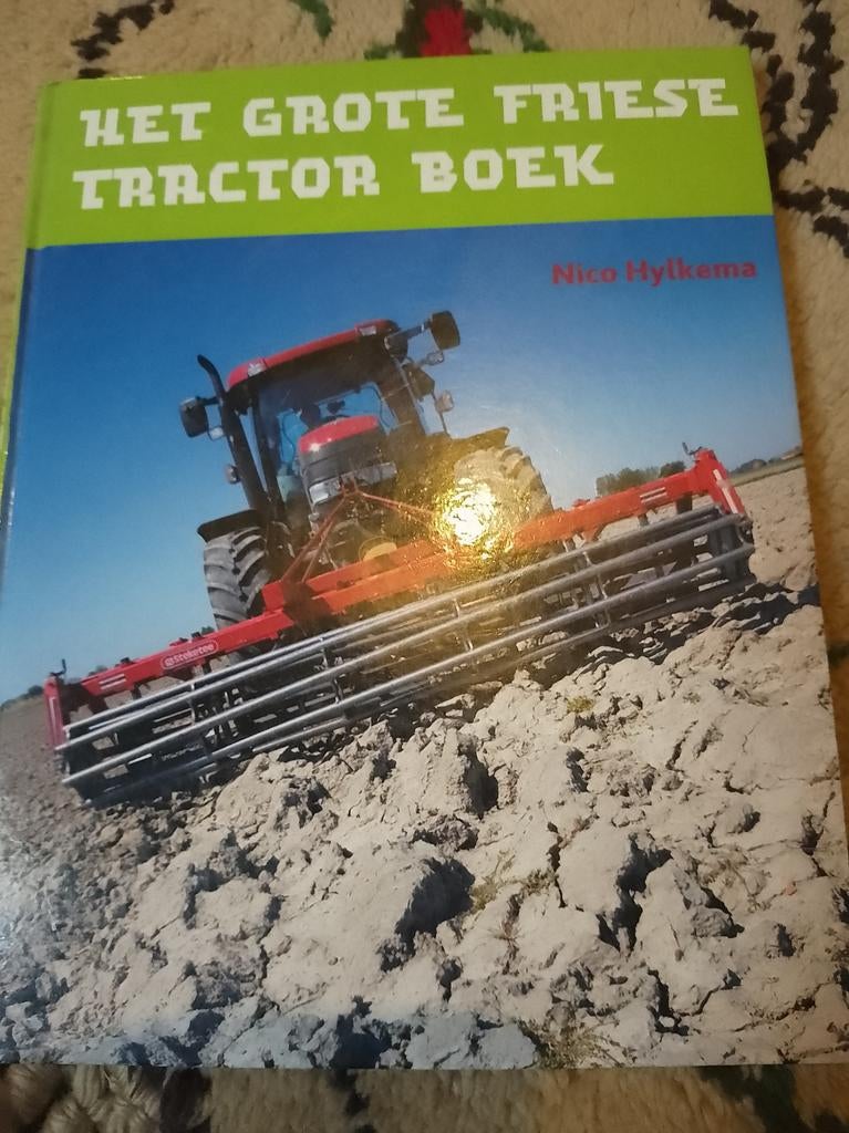 Het Grote Friese Tractor Boek, Ophalen of Verzenden
