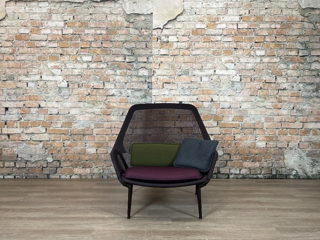 Vitra Slow Chair + Ottoman – Meerkleurig | Bouroullec, Ophalen, 100 tot 125 cm, Design, Zo goed als nieuw