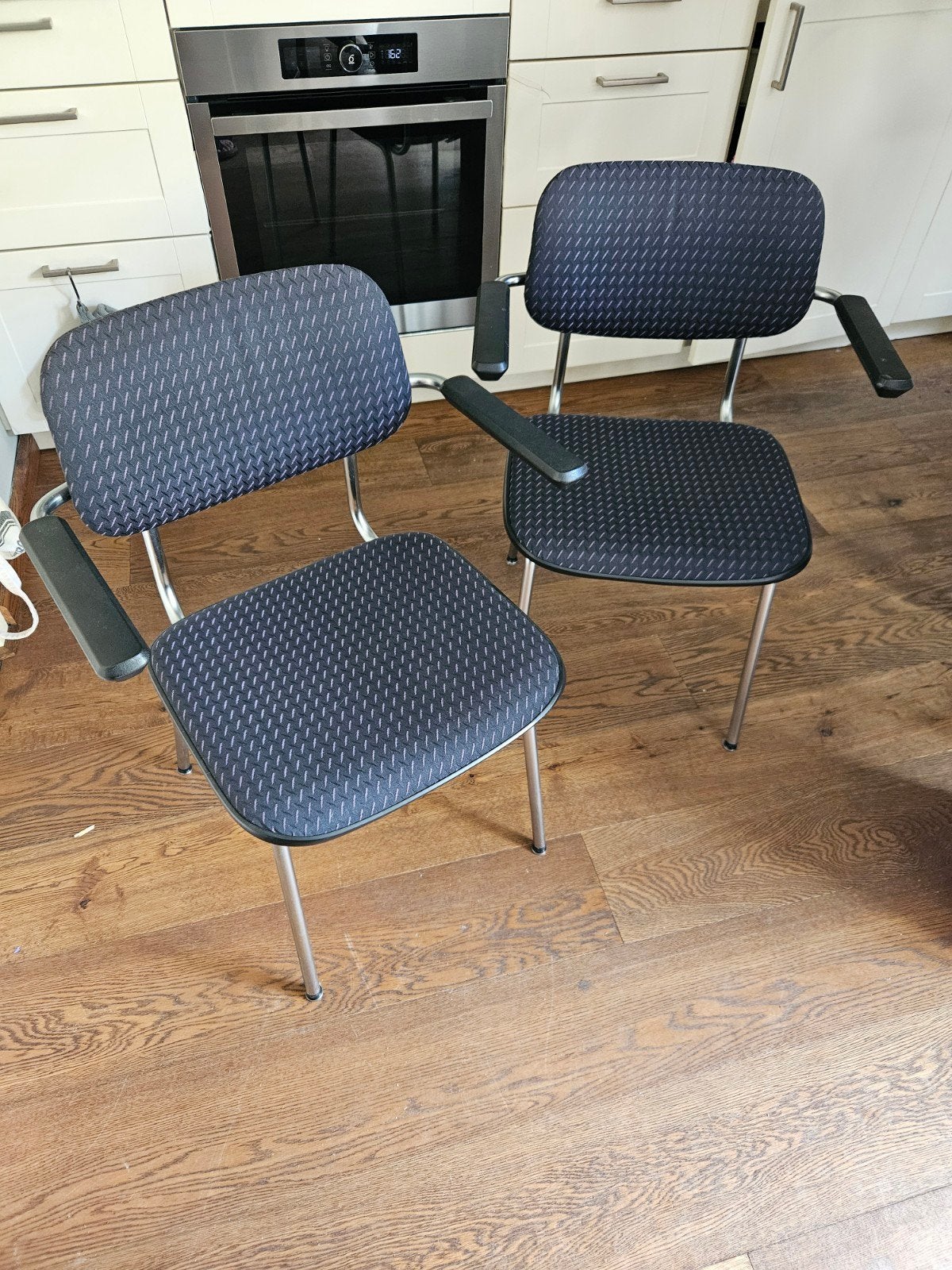 Set van 2 Car Projectmeubelen stoelen met armleuningen, Huis en Inrichting, Stoelen, Ophalen, Gebruikt, Twee, Blauw